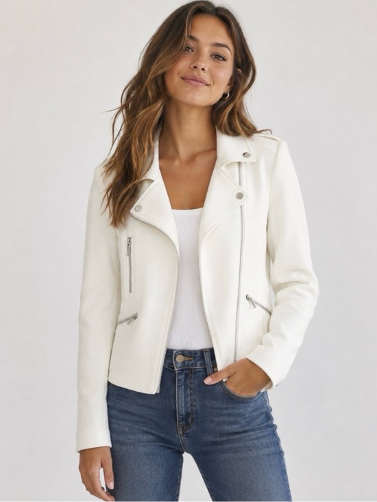 Generation Love Jackets & Blazers - GENERATION LOVE White with Silver Hardware Textured Crepe Moto Jacket Sz. XS